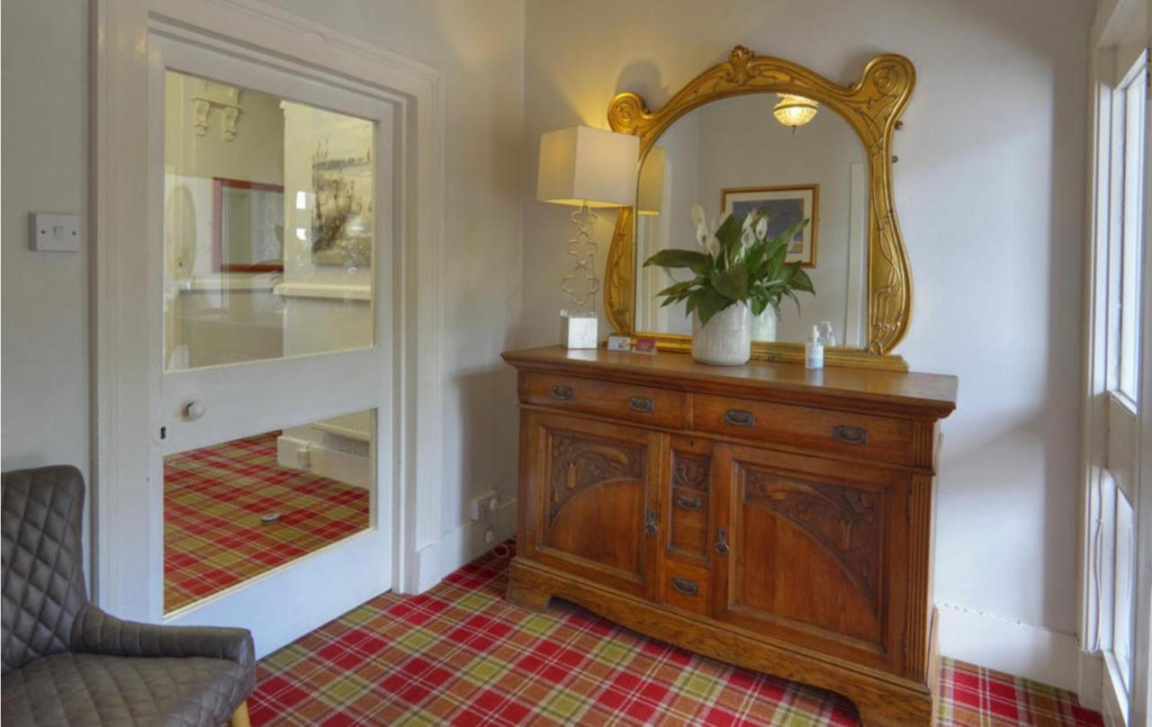 Southbank Guesthouse Elgin Eksteriør bilde